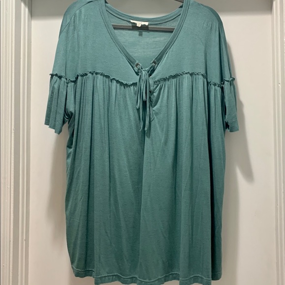 easel Tops - Easel Blouse